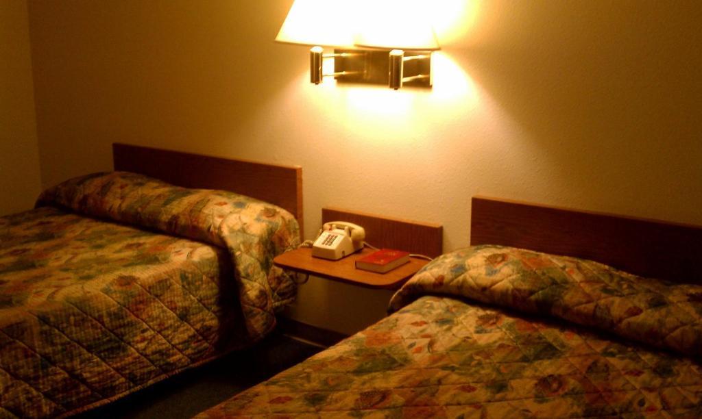 Colorado River Value Inn Буллгед-Сіті Номер фото